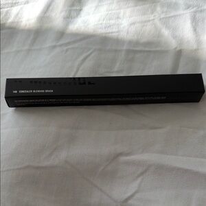 IL MAKIAGE Concealer Blending Brush - Black